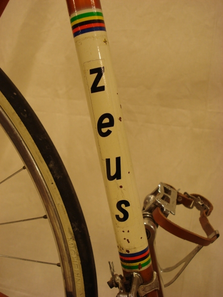 Bicicleta_antigua_ZEUS_carreras_clasica_Gran_Sport_carretera_Brooks_037