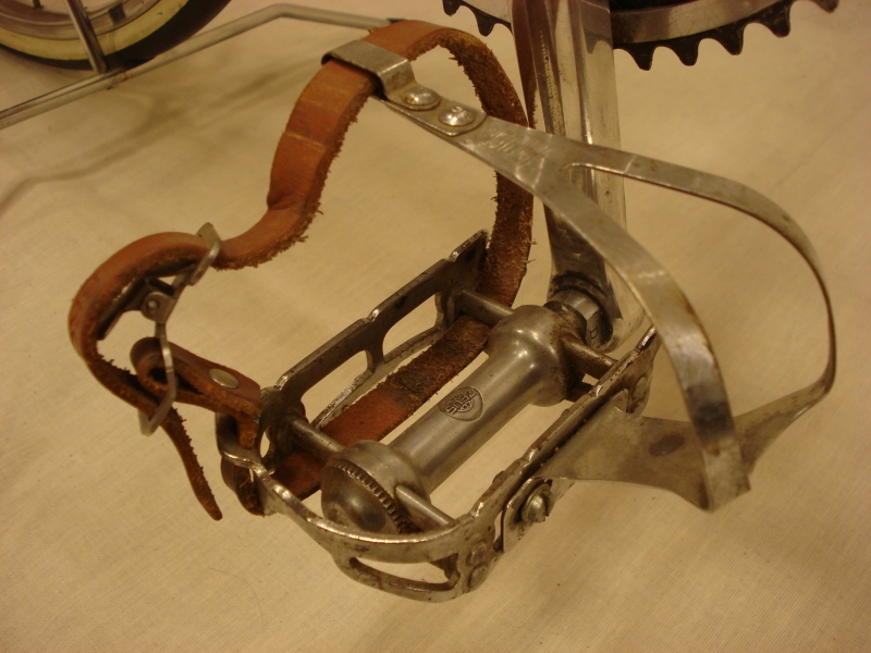 Bicicleta_antigua_ZEUS_carreras_clasica_Gran_Sport_carretera_Brooks_066