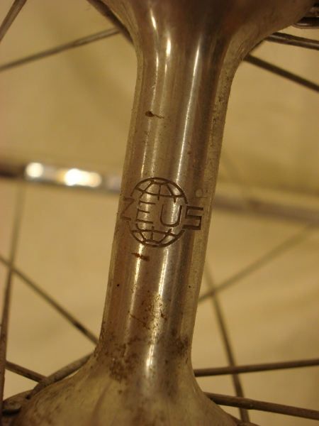 Bicicleta_antigua_ZEUS_carreras_clasica_Gran_Sport_carretera_Brooks_080
